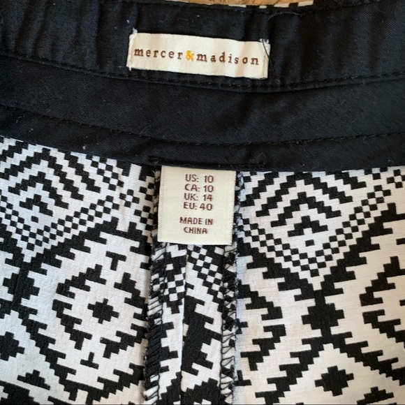 Mercer & Madison shorts - Picture 2 of 3